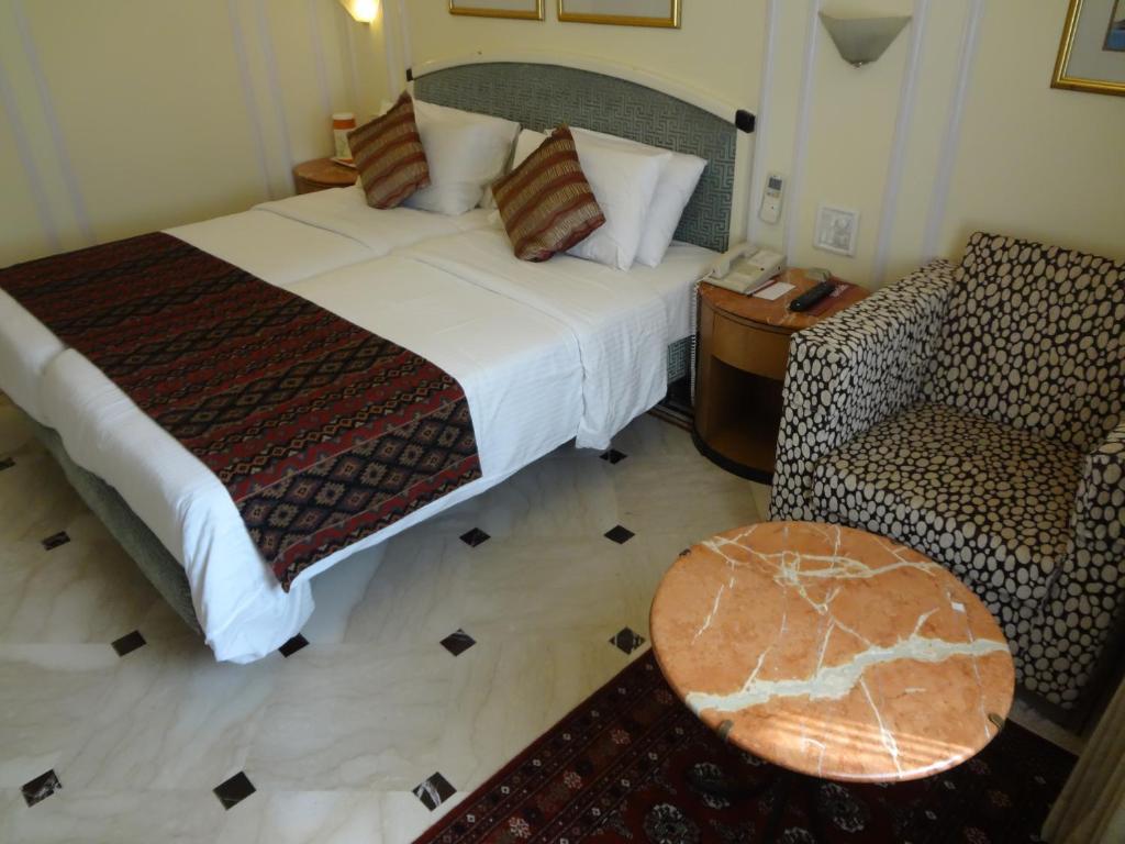 Regency Hotel Malabar Hill Mumbai Bagian luar foto
