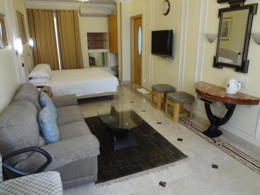 Regency Hotel Malabar Hill Mumbai Bagian luar foto